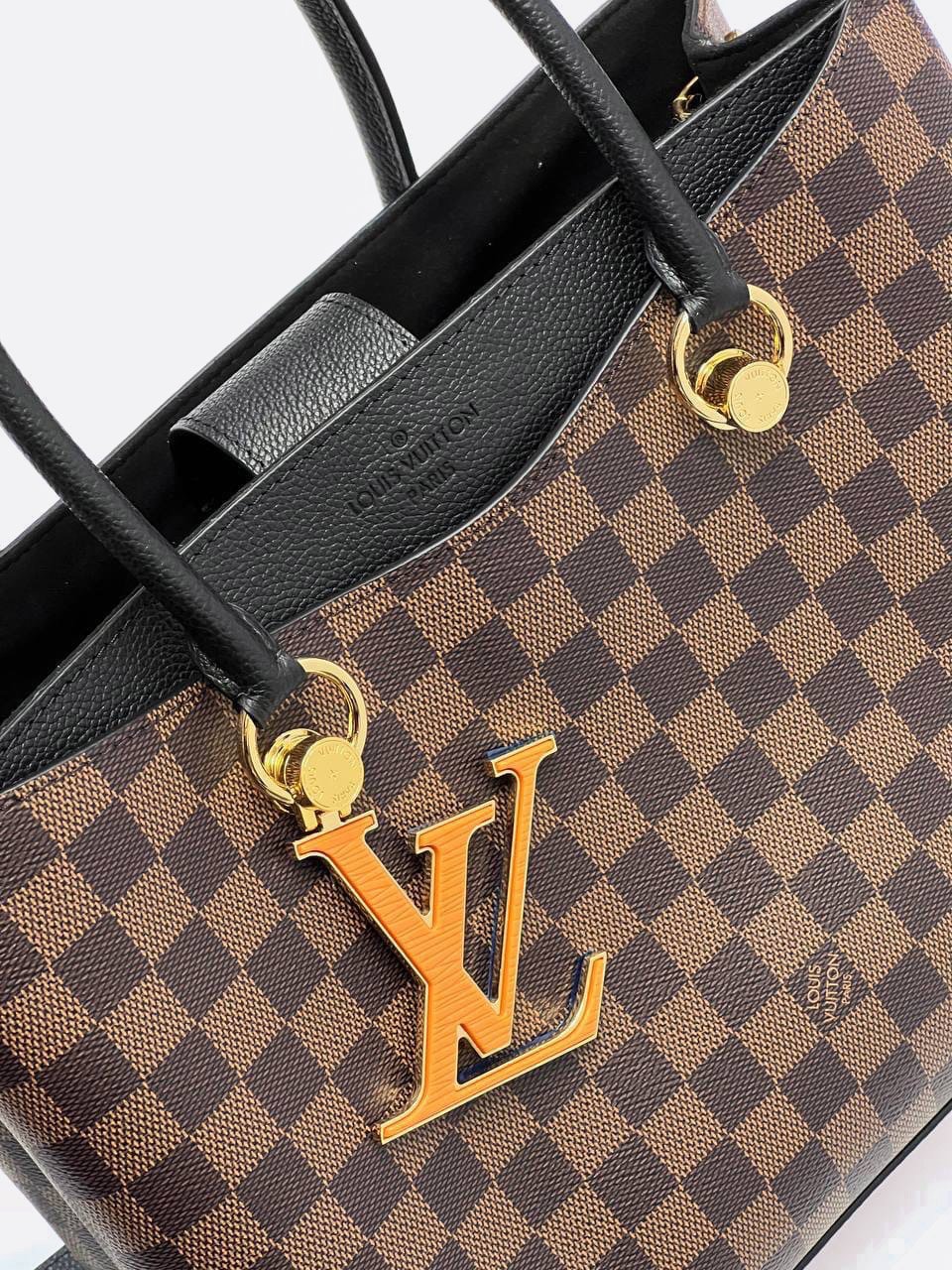 Сумка Louis Vuitton